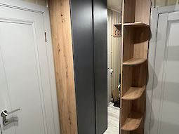 Угловая прихожая на заказ